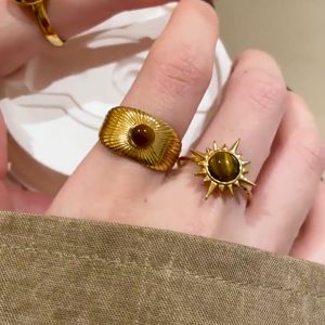 Bestella💗Cincin Batu Mata Harimau Bunga Matahari Emas Untuk Wanita Cincin Paduan Desain Khusus COD