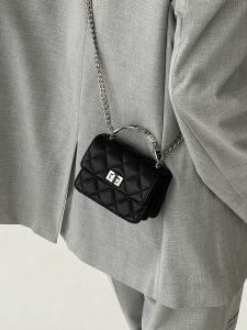 Mini Crossbody Lipstick Bag Double R Fashionable Diamond Chain Pattern Womens Bag New 2025 Stylish Soft Synthetic Leather