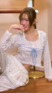 Unicornxfactory รุ่น Bonnie simple and comfort - เสื้อแขนยาว ( Bonnie long-sleeve Top )