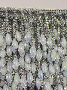 ลูกปัดเพชรเส้นตุ้งติ้งญี่ปุ่น สีทอง กว้าง3นิ้ว งานดี สีสวยเงา ห่อ1เมตร