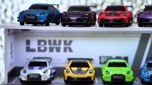 Xe Điều Khiển Từ Xa Tỷ Lệ 1/43 Có Con Quay Hồi Chuyển ESP 4 Bánh Dẫn Động Thân Kim Loại Mô Hình Chân Thực Quà Tặng Cho Trẻ Em Bao Gồm 2 Bộ Lốp Điều Khiển Tỷ Lệ Đầy Đủ