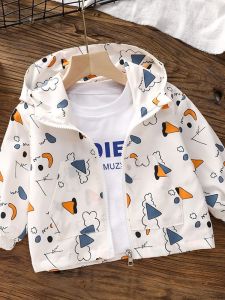 Lightweight Casual Hooded Sun Protection Jacket for Boys Spring New Style Primary School Students Handsome Casual Jacket