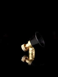 1-2pcs หัวฉีดน้ํา หัวฉีด หัวพ่นน้ำ หัวพ่นยา หมวกดำทองเหลือง ปรับหัวได้ หัวฉีดพ่นการเกษตร หมุนได้ 360 องศา พายุหมุนสีดำ