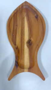 Tác phẩm đĩa gỗ hình cá chạm khắc tinh xảo – Đậm chất mỹ nghệ nâng tầm không gian sống