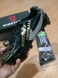 KIDZTUBS Sepatu Bola Anak Paket Komplit Sepatu Bola Tas Skin Deker Kaos Kaki Usia 6-10 Tahun Size 28 29 30 31 32 33 34 35 36 37 KDZ1929010625