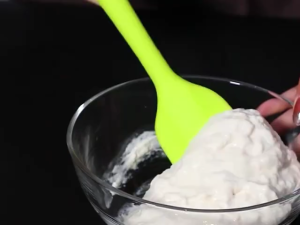 Silicone cream spatula Non-stick butter spatula Heat-resistant kitchen baking tools DIY cake baking tools