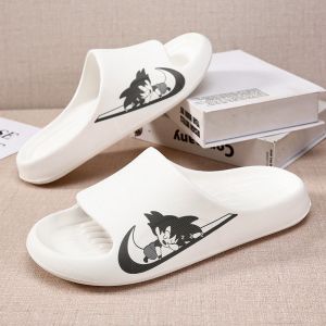 Mens Outdoor Wearable Anti-Slip Summer New Style Slippers Comfortable Walking Feeling Durable Fashionable Beach Sandals