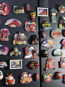 Travel Souvenir Fridge Magnet Tokyo Kyoto Nara Osaka Speciality Mount Fuji Memorial Item Hokkaido Wooden Resin Decorative Piece