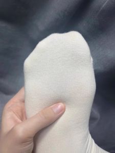 White Seamless Womens Mid-Calf Socks Unforgettable Single-Wear Comfortable Cotton No-Show Socks Fashionable Essential