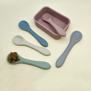 2pcs Mother and Baby Products Baby Spoon Baby Silicone Soft Spoon Water Feeding Children Tableware Complementary Spoon