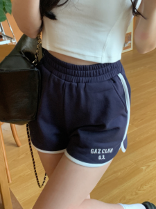 กางเกงขาสั้นสปอร์ตผู้หญิงหลวมๆ ปักลายย้อนยุค สไตล์ลำลอง กางเกงขายาวทรงตรง ฤดูร้อน 2023 กางเกงขายาวผู้หญิงที่สวมใส่สบาย