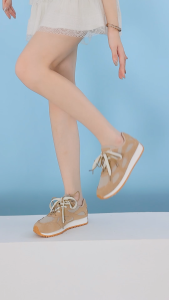 Cani "Free Box" (Size 36 - 41) Yewon Sepatu Wanita Sneakers Casual Nyaman Karet 9010