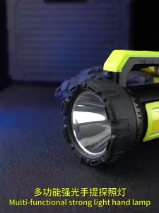 Senter LED Flashlight & Lampu Samping Lentera F910\\n\\n Apa Itu Senter LED Flashlight?\\n\\nSenter LED Flashlight adalah alat pencahayaan portabel yang menggunakan teknologi LED sebagai sumber cahayanya. Teknologi ini memberikan cahaya yang lebih cerah dan efisien dibandingkan dengan jenis senter lainnya. Senter LED Flashlight memiliki berbagai keunggulan yang menjadikannya pilihan ideal untuk berbagai aktivitas outdoor.\\n\\n Keunggulan Senter LED Flashlight\\n\\nBeberapa keunggulan dari senter LED Flashlight antara lain:\\n\\n*   **Efisiensi energi**: Senter LED Flashlight mengkonsumsi daya lebih sedikit dibandingkan dengan jenis senter lainnya, sehingga dapat digunakan dalam jangka waktu yang lebih lama.\\n*   **Cahaya yang lebih cerah**: Senter LED Flashlight mampu menghasilkan cahaya yang lebih cerah dibandingkan dengan jenis senter lainnya.\\n*   **Durabilitas**: Senter LED Flashlight dirancang untuk tahan lama dan dapat digunakan dalam berbagai kondisi cuaca.\\n\\n Kelebihan Senter untuk Aktivitas Outdoor\\n\\nSenter LED Flashlight sangat cocok digunakan untuk berbagai aktivitas outdoor seperti hiking, camping, dan berpetualang di malam hari. Beberapa kelebihan senter untuk aktivitas outdoor antara lain:\\n\\n*   **Portabel**: Senter LED Flashlight sangat ringan dan mudah dibawa ke mana-mana.\\n*   **Daya tahan baterai**: Senter LED Flashlight mampu bertahan hingga berjam-jam tanpa harus mengisi ulang baterai.\\n*   **Cahaya yang lebih cerah**: Senter LED Flashlight mampu menghasilkan cahaya yang lebih cerah dibandingkan dengan jenis senter lainnya.\\n\\n Mengenal Lampu Samping Lentera F910\\n\\nLampu samping Lentera F910 adalah fitur tambahan pada senter LED Flashlight yang memungkinkan pengguna untuk mengontrol cahaya samping yang dapat membantu dalam berbagai situasi.\\n\\n Desain Ergonomis Senter\\n\\nSenter LED Flashlight dirancang dengan desain ergonomis yang nyaman digenggam dan mudah dikendalikan. Desain ergonomis ini juga memastikan bahwa senter dapat digunakan dalam berbagai posisi dan sudut tanpa merasa tidak nyaman.\\n\\n Fitur & Spesifikasi Lampu Samping Lentera F910\\n\\nBeberapa fitur dan spesifikasi lampu samping Lentera F910 antara lain:\\n\\n*   **Cahaya samping yang dapat dikendalikan**: Lampu samping Lentera F910 dapat dikendalikan dengan mudah dan cepat melalui tombol kontrol yang ada pada senter.\\n*   **Cahaya yang lebih lembut**: Lampu samping Lentera F910 mampu menghasilkan cahaya yang lebih lembut dibandingkan dengan cahaya utama senter.\\n*   **Daya tahan baterai yang lebih lama**: Lampu samping Lentera F910 dirancang untuk mengkonsumsi daya lebih sedikit dibandingkan dengan cahaya utama senter.\\n\\n Cara Penggunaan Senter LED Flashlight & Lampu Samping Lentera F910\\n\\nBerikut adalah cara penggunaan senter LED Flashlight dan lampu samping Lentera F910:\\n\\n Cara Mengaktifkan Lampu Samping Lentera F910\\n\\nUntuk mengaktifkan lampu samping Lentera F910, cukup tekan tombol kontrol yang ada pada senter. Tombol ini biasanya berada di bagian samping atau belakang senter.\\n\\n Tips Menggunakan Senter LED Flashlight untuk Aktivitas Outdoor\\n\\nBerikut adalah beberapa tips menggunakan senter LED Flashlight untuk aktivitas outdoor:\\n\\n*   **Gunakan cahaya utama senter untuk situasi yang membutuhkan cahaya yang lebih cerah**\\n*   **Gunakan lampu samping Lentera F910 untuk situasi yang membutuhkan cahaya yang lebih lembut**\\n*   **Jaga agar senter tetap dalam kondisi yang baik dan selalu siap digunakan saat dibutuhkan**\\n\\n Keunggulan Senter LED Flashlight & Lampu Samping Lentera F910\\n\\nBeberapa keunggulan dari senter LED Flashlight dan lampu samping Lentera F910 antara lain:\\n\\n Efisiensi Daya & Durasi Baterai\\n\\nSenter LED Flashlight dan lampu samping Lentera F910 dirancang untuk mengkonsumsi daya lebih sedikit dibandingkan dengan jenis senter lainnya. Ini berarti bahwa senter dapat bertahan hingga berjam-jam tanpa harus mengisi ulang baterai.\\n\\n Keamanan & Ketahanan Senter LED Flashlight\\n\\nSenter LED Flashlight dirancang untuk tahan lama dan dapat digunakan dalam berbagai kondisi cuaca. Ini berarti bahwa senter dapat digunakan dalam berbagai situasi tanpa khawatir mengalami kerusakan.\"