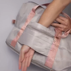 [SG STOCK] Foldable Travel Expandable Bag Multi Purpose Sport Duffel Bag Weekend Foldable Bags with Pouch