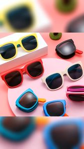 Kacamata hitam anak lipat laki-laki dan perempuan pelindung sinar UV kacamata hitam anak