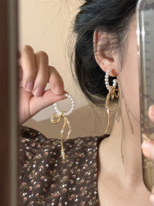 French Retro Pearl Earrings Unique Design Luxury Feel Butterfly Knot Long Dangle Earrings Elegant and Soft Exaggerated Ear Decorations for Women