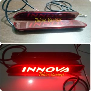 Reflektor Bumper Belakang Grand New Innova 2009-2015 LED Strobo Logo Innova