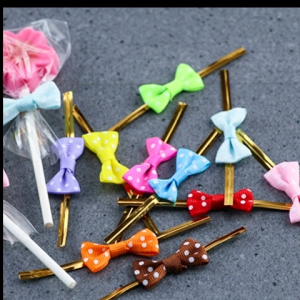 ลวดสีมัดปากถุง  ม้วน 100หลา   มีให้เลือก 7 สี  สีสวย  ริบบิ้นลวด มัดปากถุงขนม มัดโบว์ ริบบิ้น