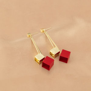 2024 New Arrival Trendy Red Hollow Square Long Earrings Fashion All-Matching Mosquito Coil Non-Piercing Ear Clip Women