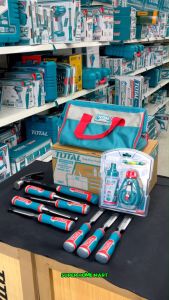 Total ชุดเครื่องมือช่างไม้ พร้อมกระเป๋าช่าง 10 ชิ้นชุด ( สิ่ว ค้อน บักเต้า ) รุ่น TOS230906 ( Wood working tools set )