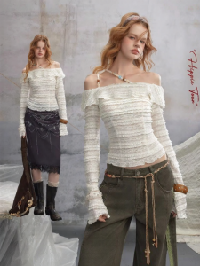 Unifree | Off-Shoulder Lace Long-Sleeve T-Shirt