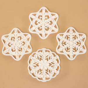 4 Pcs Christmas Snowflake Cookie Cutter 3D Pressed Biscuits Pastry Fondant Cheese Baking Mold for Christmas Tree Decorations