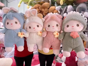 gấᴜ Bông Em Bé Cosplay đeo túi hoa. Hàng Chính Hãng lᴏại 1