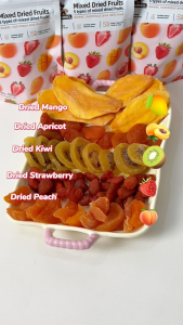 Mr.Squirrel Mixed Dried Fruits 5 types Dry Fruits (Strawberry/Mango/Peach/Apricot/Kiwi) Healthy Snacks