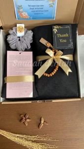 Hampers Premium Hempers Mukena Venice by Dalanova Kado Wanita untuk Guru Ibu dan Pasangan