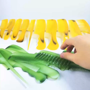 set 10 cây lược chải tóc. Set 10 Lược Chải Tóc Răng Thưa Tạo Kiểu Tóc Chất Liệu Nhựa PP Cao Cấp Giúp Gỡ Rối Chải Kiểu