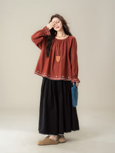SHANGWEILUO | Áo Thun Tay Dài Lỗ Đan Thêu Hoa Văn Đỏ Vintage Mới Mùa Thu Kiểu Dáng Rộng Rãi Gọn Gàng