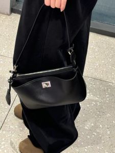 Genuine Leather Motorcycle Handbag French Bread Bag Lock Buckle Shoulder Crossbody Bag Cowhide Kelly Bag Underarm Bag