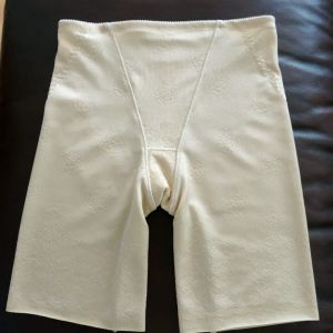 กางเกงกระชับสัดส่วนขาสามส่วนมีขาสำหรับผู้หญิงกางเกงเซฟตี้เอวสูงกันโป๊บางเบาไร้รอยต่อเก็บหน้าท้องยกสะโพกกระชับสัดส่วนหลังคลอดสำหรับฤดูร้อน