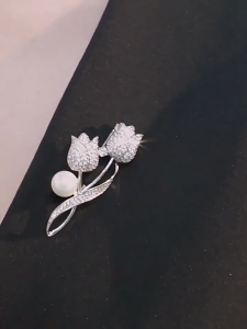 FR-C1325 Bros Cantik Elegan Motif Bunga Tulip Bros Jilbab Aksesoris Wanita Pria / Pin Baju Bros Jas