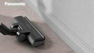 Panasonic 2000w 2.2L Cyclone Bagless Canister Vacuum Cleaner with HEPA Filter - Model: MC-CL605KV47