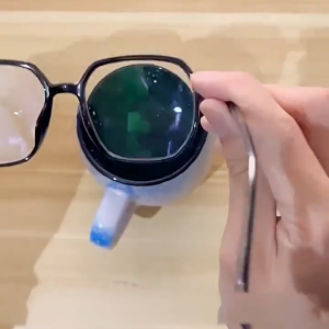 100pcs/Box Disposable Anti-Fog Wipes Glasses Cloth Wipe Camera Lens Cleaning Cloth Wet Wipe Screen Dust Remover Wipe