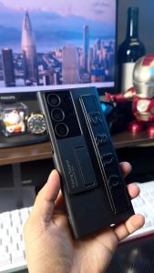 GKK WRIST BAND KICK STAND SAMSUNG S25 ULTRA S25 PLUS - S24 ULTRA S24 PLUS - S23 ULTRA - S22 ULTRA PREMIUM QUALITY THIN CASE