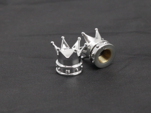 2 pcs crown-shaped Aluminum tire valve stem cap for car wheel fits standard tire valve