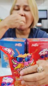 เส้นบุกปรุงรสหม่าล่า หมึกเด้ง มี 2 รสชาติ 1 กล่อง มี 12 ซอง