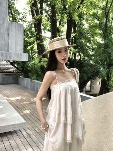 Stylish Lace Halter Tank Top For Summer Wear