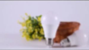 [Ready Stock] [5W LED E27 Light Bulb] Energy Saving 85% Light Bulb Table Lamp Bulb Desk Lamp Night Light Brightness Spotlight Downlight Cheap Bulb Non-Flicker Bulb 3 Colour Dimmable LED Bulb Colour Changing Bulb House Bedroom Study Room Living Room Office