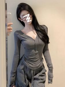 LUOFEN | Chic V-Neck Slim-Fitting T-Shirt Long Sleeve