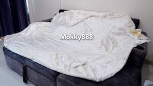 *พร้อมส่ง*ผ้านวมแพร ใยไหมทั้งผืน พร้อมกระเป๋าผ้าแพร ผ้านวมขนาดใหญ่ 7 ฟุต (200x230 ซม.) ผ้าห่มนวมแพร ใยไหมทั้งผืน พร้อมกระเป๋าผ้าแพร ผ้านวมขนาดใหญ่ 7 ฟุต (200x230 ซม.) -ผ้าห่มนวมแพรจะไม่มีระบาย แต่เป็นงานเย็บขอบอย่างดี