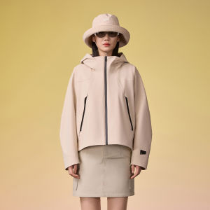 Guvet | Loose Waterproof Windproof Womens Short Jacket