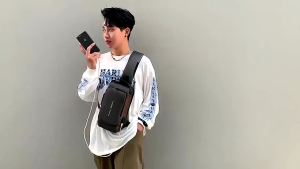 【FREESHIP】Túi Đeo Chéo Mới Chất Lượng Cao Đa Năng Nam Túi Đeo Vai Sạc USB Chống Trộm Có Mật Khẩu