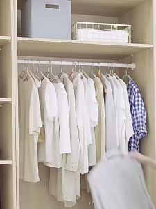 10pcs Random Color Creative Clothes Hanger 9 Hole Towel Hook Closet Organizer