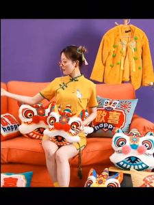 CNY Pillow Lion Cushion 3D Simulation Festive Waking Lion Sofa Pillowcase Backrest Embroidery Pillow 2025 新年抱枕 沙发 醒狮枕头