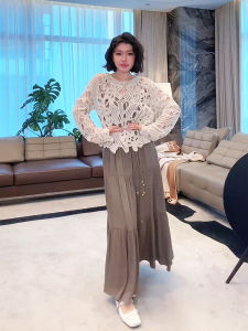 Lao Yangs Personal Style Embroidered Shell Top Heavy Embroidery Sun Protection Lazy Vacation Style Long Sleeve round Neck Cotton Lace Shirt