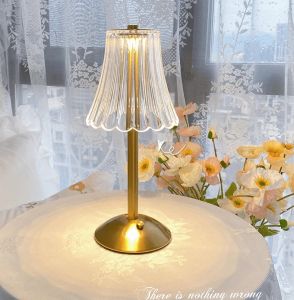 Vivalux Retro Metal LED Table Lamp Touch Dimming Crystal Dask Lamp Rechargeable Wireless Creative Diamond Night Light For Bedroom Resturant Bar Hotel Decor