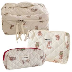 Cute Bear Design Tote Bag for Women Spacious and Durable Perfect for Travel Shopping and Daily Use